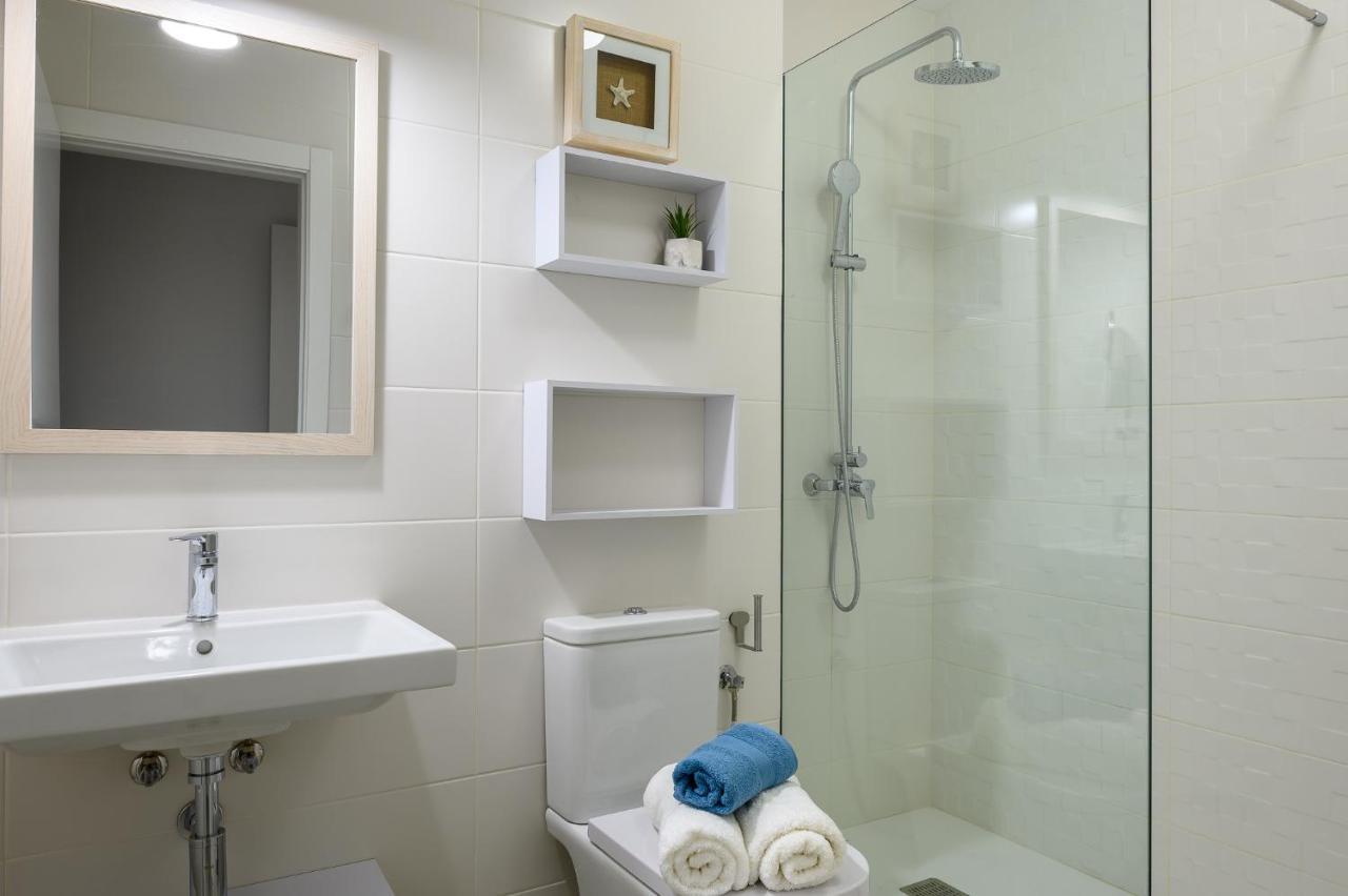 La Marinera House-Near The Beach, Fast Wifi, Air-Con On Main Bedroom And Sat Tv ปลายาบลังกา ภายนอก รูปภาพ