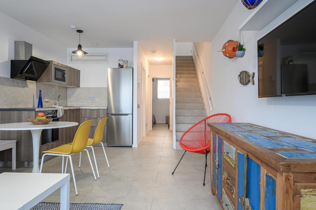 La Marinera House-Near The Beach, Fast Wifi, Air-Con On Main Bedroom And Sat Tv ปลายาบลังกา ภายนอก รูปภาพ