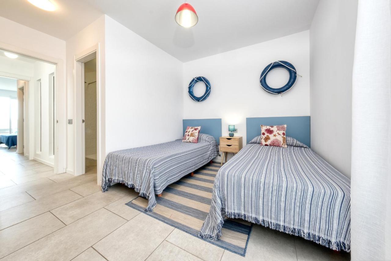 La Marinera House-Near The Beach, Fast Wifi, Air-Con On Main Bedroom And Sat Tv ปลายาบลังกา ภายนอก รูปภาพ